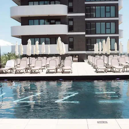 Topaz 54 In Odyssey Spa&pool-parking * مامايا
