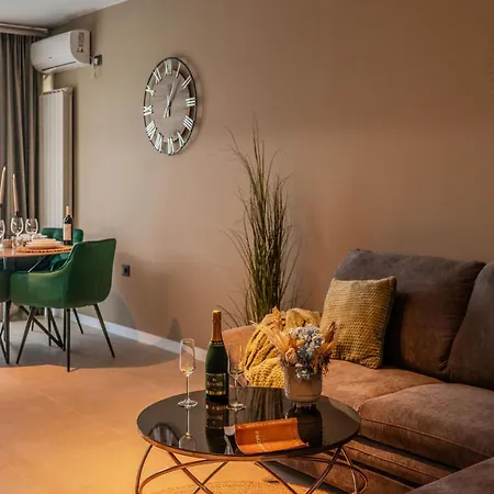 Apartament Topaz 54 In Odyssey Spa&pool-parking Mamaja