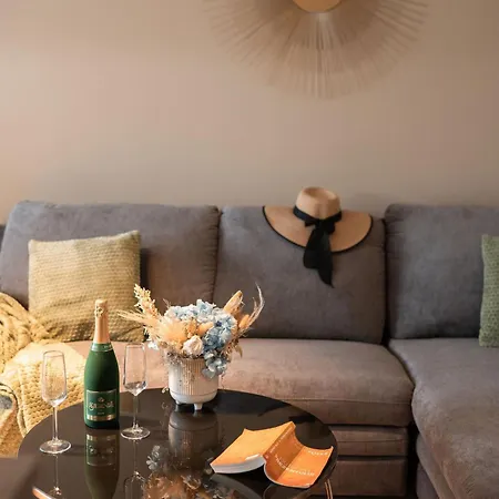 Topaz 54 In Odyssey Spa&pool-parking * Mamaja