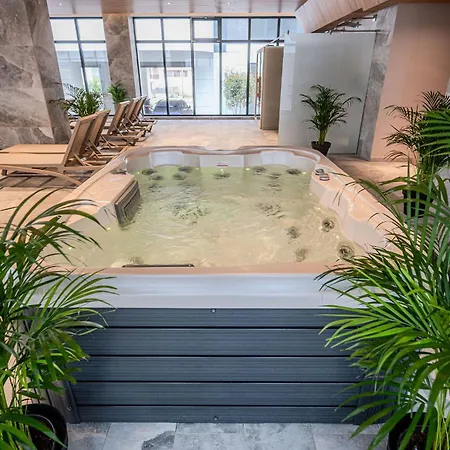 Topaz 54 In Odyssey Spa&pool-parking * Mamaja